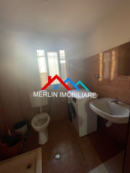 Tirane, jepet me qera apartament 1+1 Kati 1, 35 m² 250 € (RRUGA EGNATIA)