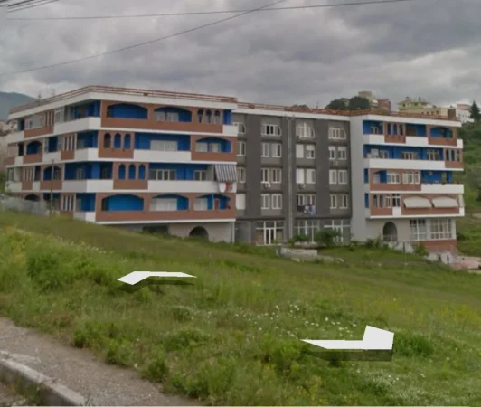 Tirane, jepet me qera Apartament 2 +1+ 2 banjo ballkon +garazhd.ruga fuad toptani 300 metra siper hotel dea