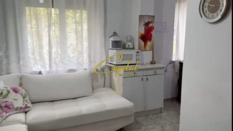 Tirane, jepet me qera apartament 2+1 Kati 4, 72 m² 450 € (RRUGA E DIBRES)