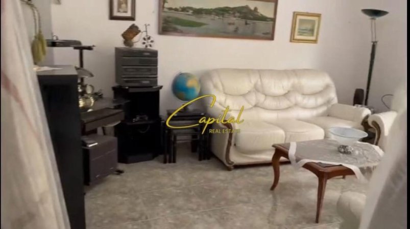 Tirane, jepet me qera apartament 2+1 Kati 4, 72 m² 450 € (RRUGA E DIBRES)