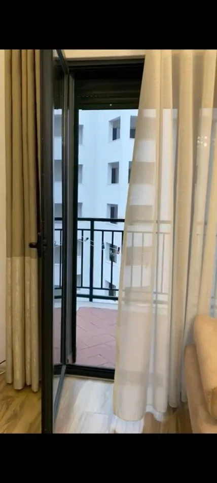 Tirane, shitet apartament 3+1 Kati 6, 14 m² 260.000 € (Kompleksi Green city)