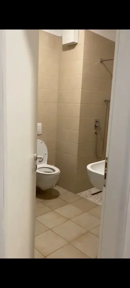 Tirane, shitet apartament 3+1 Kati 6, 14 m² 260.000 € (Kompleksi Green city)