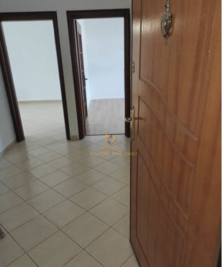 Tirane, shitet apartament 2+1 Kati 4, 65 m² 100.000 € (Shkolla bashkuar)