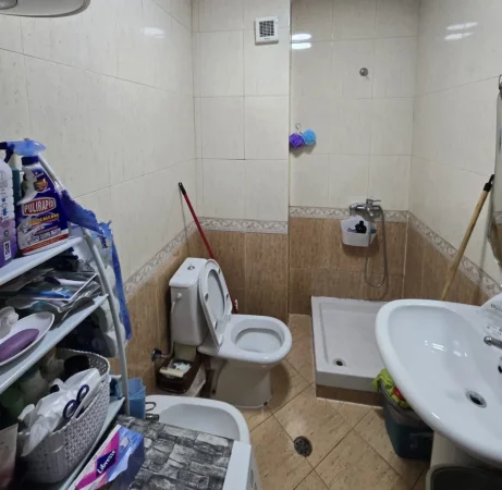 Tirane, Liste me oferta apartament 2+1+Ballkon , 92 m² 250.000 € (rruga medar shtylla)