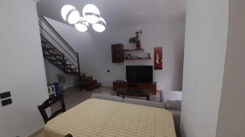 Tirane, jepet me qera apartament 2+1 Kati 4, 601 € (Stadiumi dinamo)