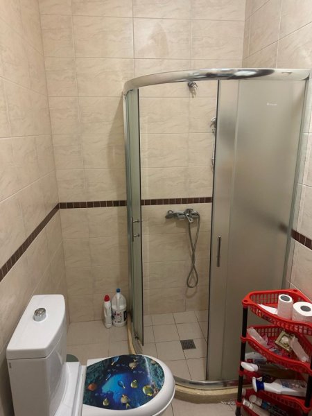 Tirane, jepet me qera apartament 1+1 Kati 9, 65 m² 450 € (Rruga e kavajes)