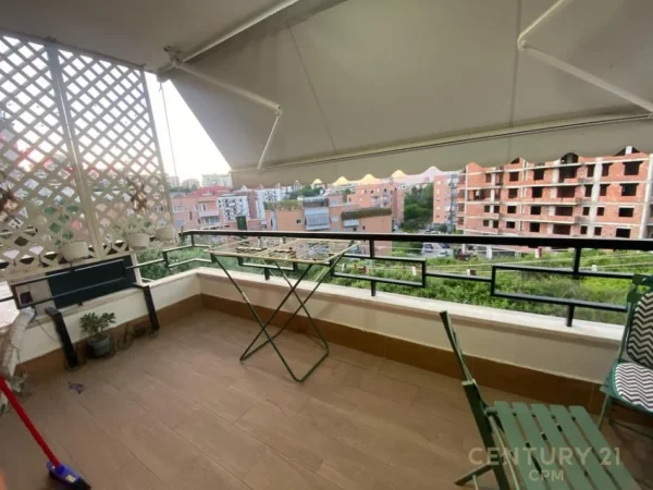 Tirane, jepet me qera apartament 2+1+Aneks+Ballkon Kati 1, 140 m² 800 € (bot113962)