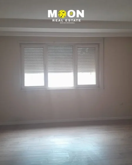 Tirane, jepet me qera apartament 2+1 Ideale për ambient zyre, Kati 6, 800 € (sheshi nen tereza)