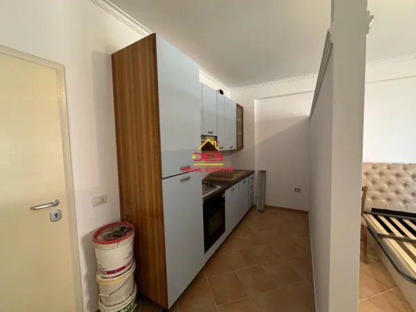 Vlore, shitet garsonier Kati 3, 50 m² 57.000 € (Rruga Gjergj Kastrioti)