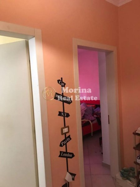 Tirane, jepet me qera apartament 1+1 Kati 3, 50 m² 400 € (Astir)