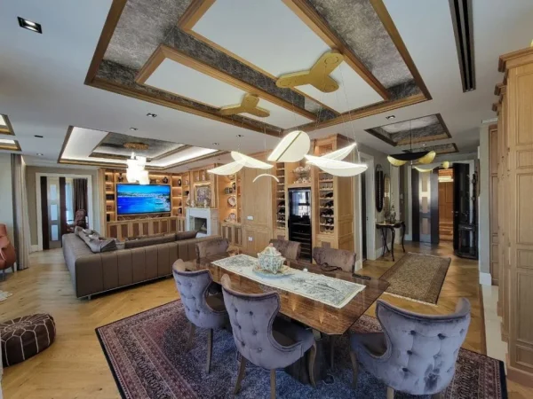 Tirane, shitet apartament+verande | Penthouse 5+1+Aneks+Ballkon Kati 1, 505 m² (SQUARE 21, rruga e Kavajes)