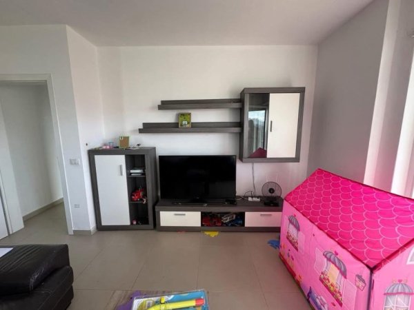 Tirane, shitet 2+1+Ballkon Kati 5, 118 m² 135.000 € (Astir)
