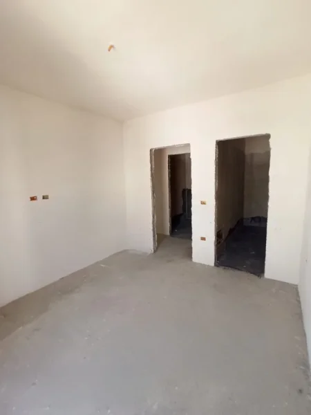 Tirane, shitet apartament 2+1+Ballkon Kati 4, 95 m² 118.700 € (Casa Italia)