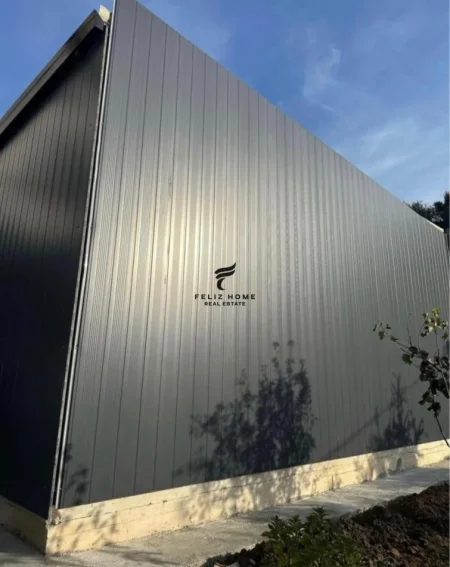 Tirane, jepet me qera magazine Kati 0, 170 m² 800 € (ALLIAS)