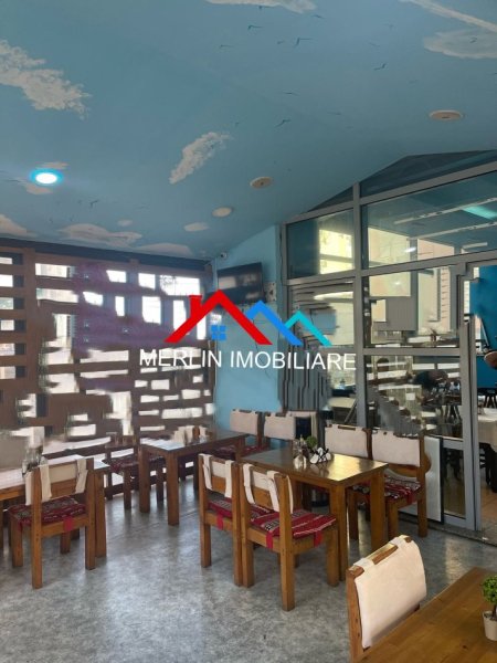 Tirane, jepet me qera ambjent biznesi Kati 0, 80 m² 700 € (ZOGI I ZI)