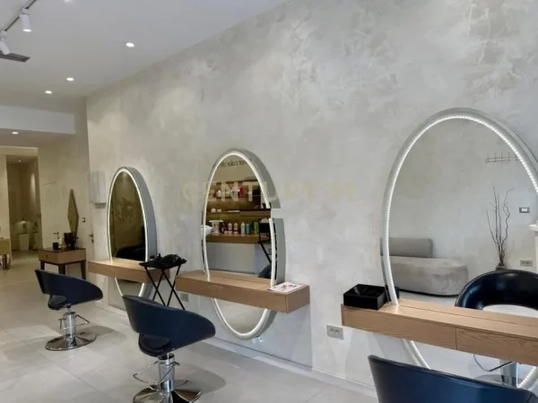 Tirane, shitet ambjent biznesi Kati 0, 110 m² 57.000 € (Rruga e Kosovareve)