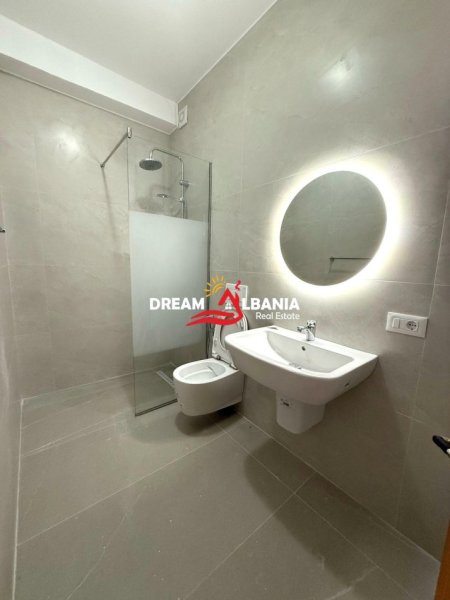 Tirane, jap me qera apartament 1+1 Kati 5, 74 m² 500 € (Tek Panorama, prane Hipotekes)