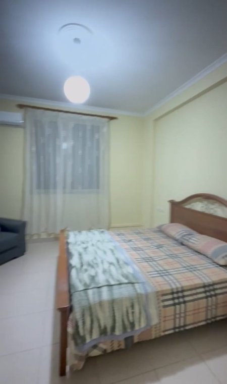 Tirane, jepet me qera apartament 2+1+Ballkon , 100 m² 570 € (Don Bosko)