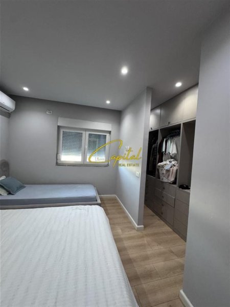 Tirane, shitet apartament 1+1 Kati 4, 74 m² 135.000 € (BULEVARDI I RI)