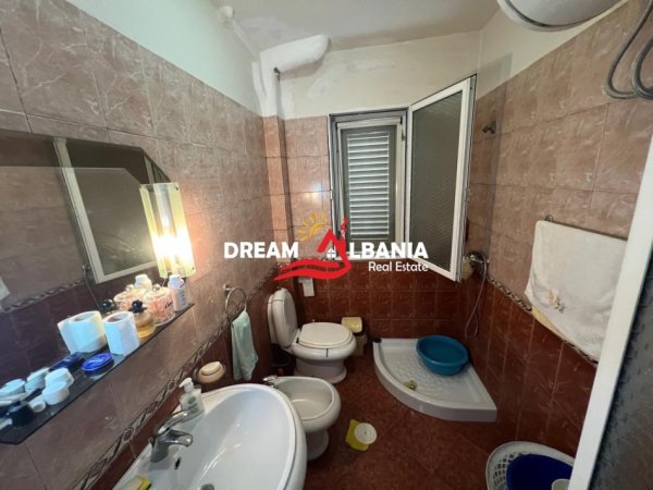 Tirane, jepet me qera apartament 1+1 Kati 2, 60 m² 320 € (Ne Porcelan, prane Klanit ID 4219429)