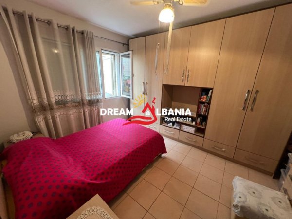 Tirane, jepet me qera apartament 1+1 Kati 2, 60 m² 320 € (Ne Porcelan, prane Klanit ID 4219429)