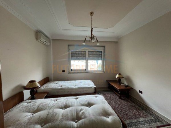 Tirane, jepet me qera apartament 2+1 Kati 6, 116 m² 1.100 € (Blloku)