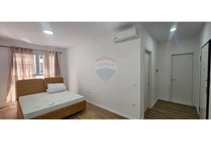 Tirane, jepet me qera 1+1 , 60 m² 550 € (+Post Parkimi në Çmim Don Bosko)
