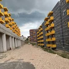 Tirane, shitet dyqan Kati 0, 40 m² 60.000 € (Pallatet e Tom Doshit)