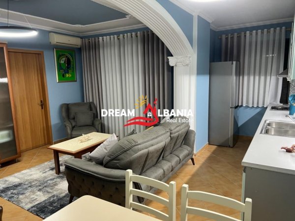Tirane, jepet me qera apartament 2+1+Ballkon Kati 7, 70 m² 500 € (Tek Rruga 5 Maji, prane Concord Center)