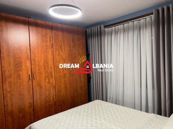 Tirane, jepet me qera apartament 2+1+Ballkon Kati 7, 70 m² 500 € (Tek Rruga 5 Maji, prane Concord Center)