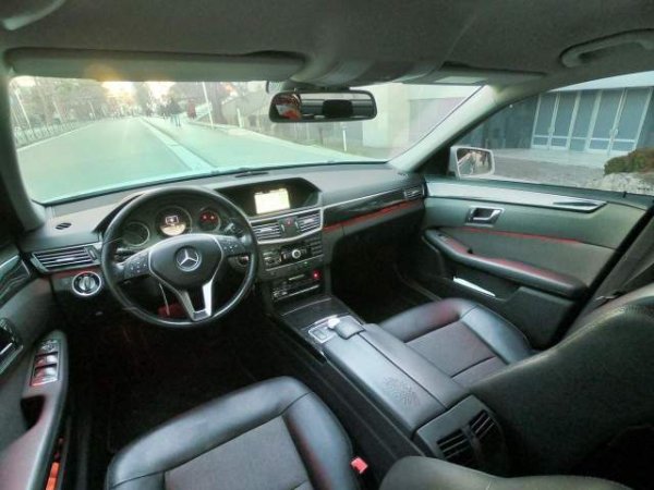 Tirane, shes makine Mercedes-Benz E200 Viti 2012, 11.800 Euro