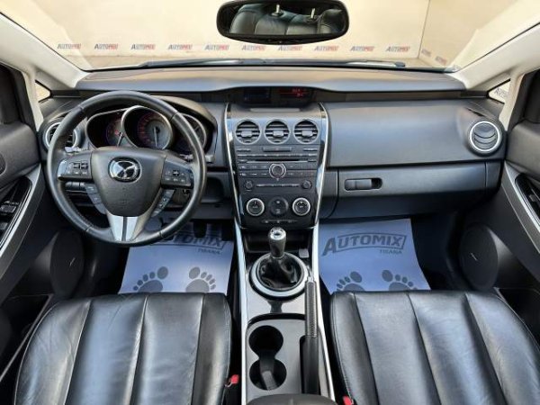 Tirane, shes xhip Mazda cx7 Viti 2012, 8.900 Euro