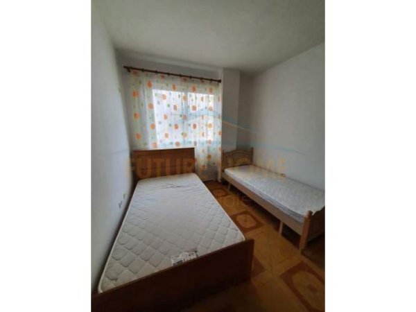 Tirane, jepet me qera apartament 2+1+BLK Kati 3, 104 m² 350 Euro (Kodra e Diellit)