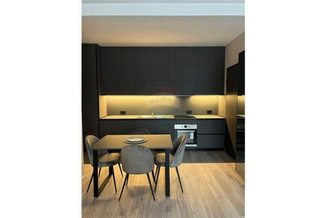 Tirane, jepet me qera apartament 65 m² 800 Euro (rruga kavajes)