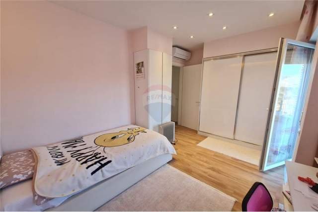 Tirane, shitet apartament 3+1 Kati 3, 165 m² 398.000 Euro (Secret Garden)