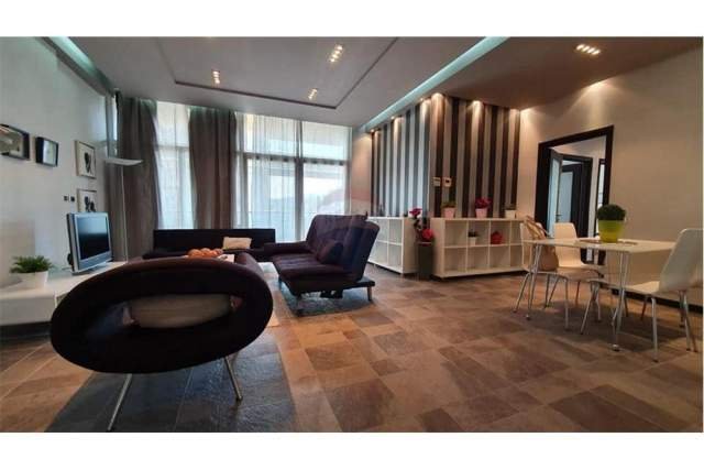Tirane, shitet apartament 140 m² 370.000 Euro (bllok)