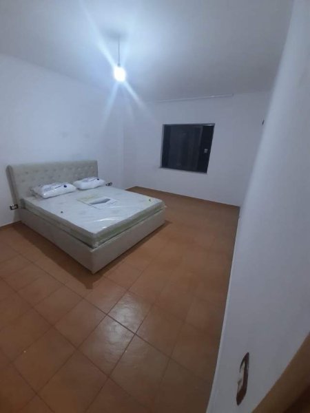 Tirane, jepet me qera apartament 2+1+BLK Kati 8, 80 m² 50.000 Leke (kavajes)
