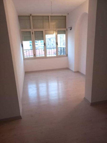 Tirane, ofert apartament 1+1+BLK Kati 5, 70 m² 77.000 Euro (Zogu i Zi)