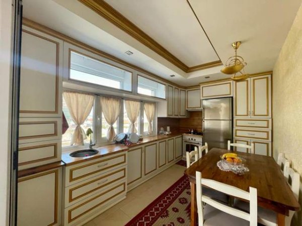 Tirane, ofert apartament 2+1+BLK Kati 2, 111 m² 105.600 Euro (Rruga Sokrat Miho)