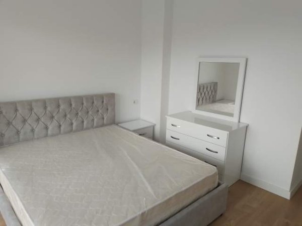 Tirane, jepet me qera apartament 2+1+BLK Kati 5, 99 m² 450 Euro