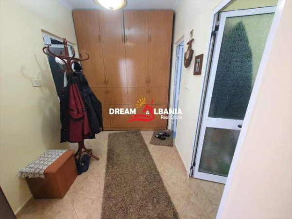 Tirane, shitet apartament 2+1 Kati 5, 58 m² 55.000 Euro (Rruga e Dibres, prane Fakultetit te Mjekesise)