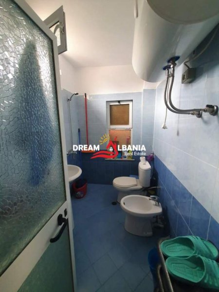 Tirane, shitet apartament 2+1 Kati 5, 58 m² 55.000 Euro (Rruga e Dibres, prane Fakultetit te Mjekesise)