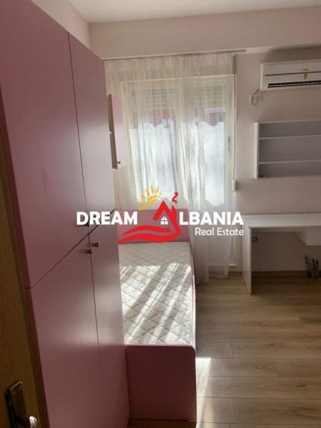 Tirane, jepet me qera apartament 2+1+BLK Kati 6, 100 m² 700 Euro (Kompleksi Deliorgji)