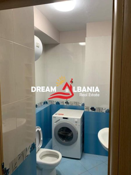 Tirane, jepet me qera apartament 2+1+BLK Kati 6, 100 m² 700 Euro (Kompleksi Deliorgji)