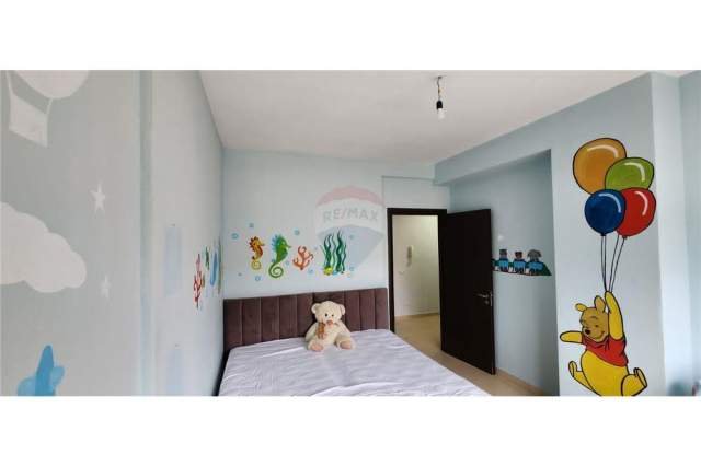 Tirane, jepet me qera apartament 2+1 Kati 4, 90 m² 500 Euro (Kristal Center)