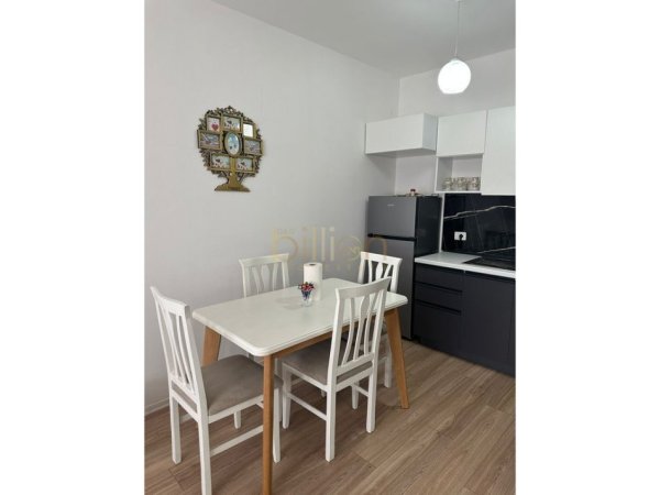 JEPET ME QIRA APARTAMENT 2+1+2 ME BLK TEK FIORI DI BOSCO!600 Euro, ID: Billion4114