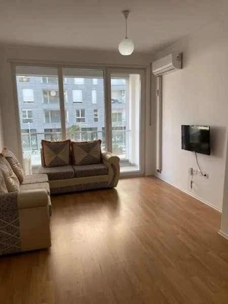 Tirane, jepet me qera apartament 1+1+Aneks+Ballkon Kati 1, 63 m² 500 € (Don Bosco Fjori di Bosco)