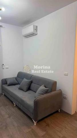 Tirane, jepet me qera apartament 1+1 Kati 7, 60 m² 400 € (Univers City)