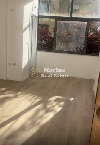 Tirane, jepet me qera apartament 1+1 Kati 1, 60 m² 400 € (Rruga e Kavajes)