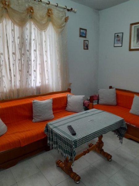 Tirane, shes Vile 1 Katshe , 350 m² (YZBERISHT)